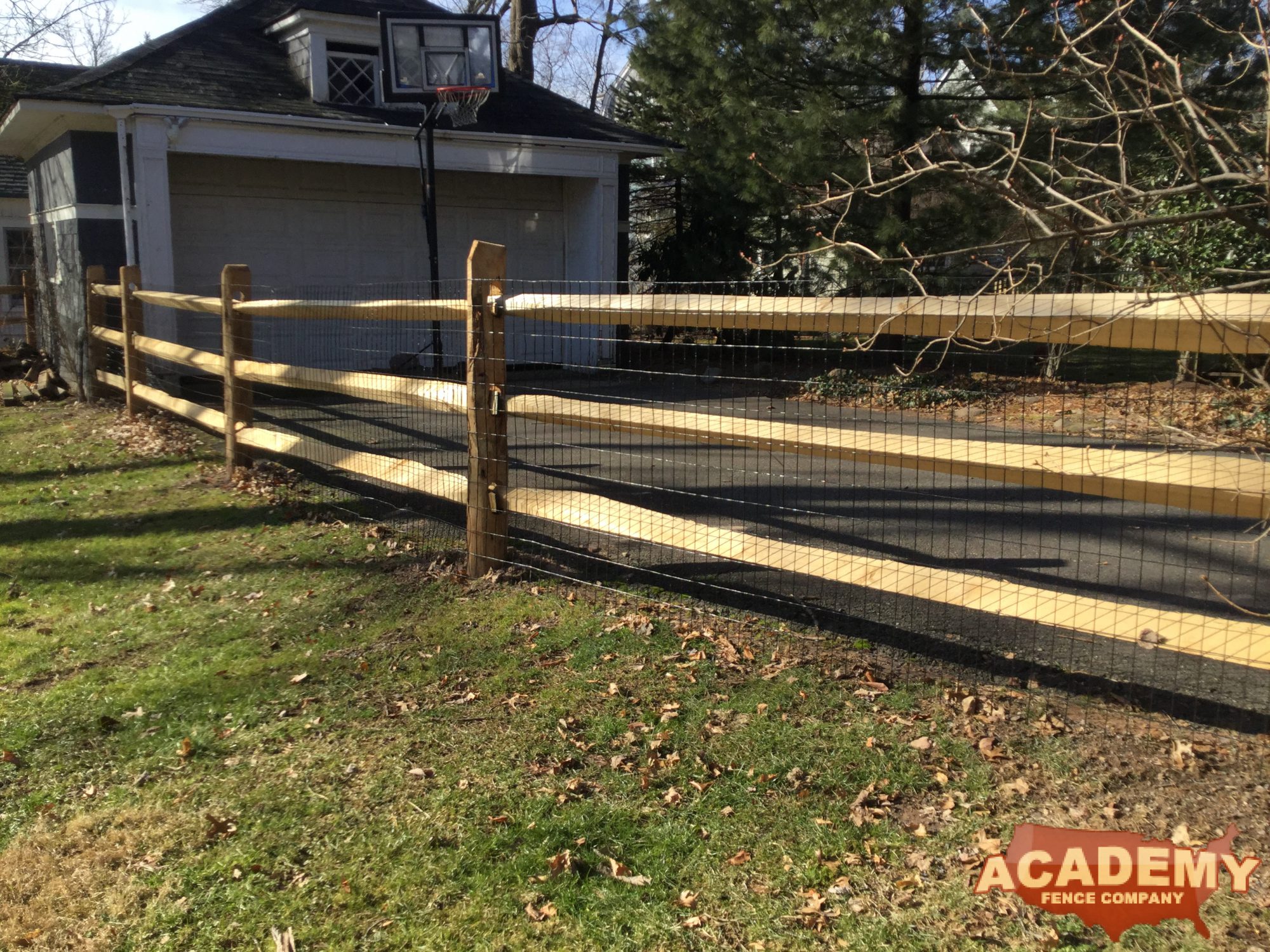 Post & Wire Fences, Servicing VT, NY, and NH
