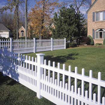 Bufftech Classic Picket Canterbury Vinyl Fence